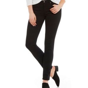 Eileen Fisher black jegging